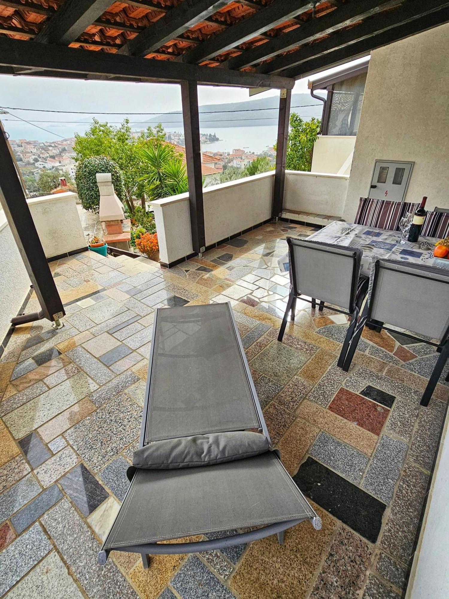 סגט ווראנייצה Apartments Plejic מראה חיצוני תמונה