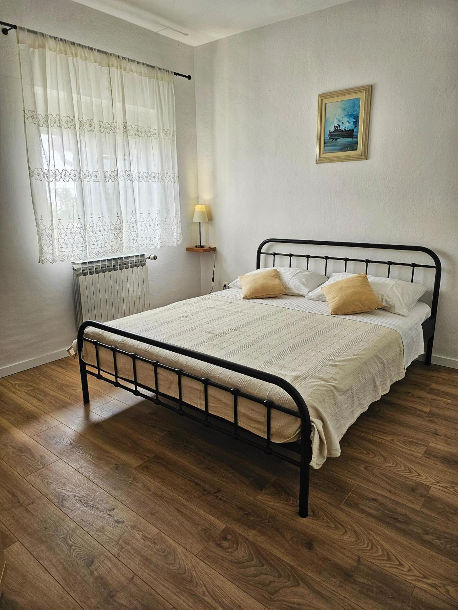 סגט ווראנייצה Apartments Plejic מראה חיצוני תמונה